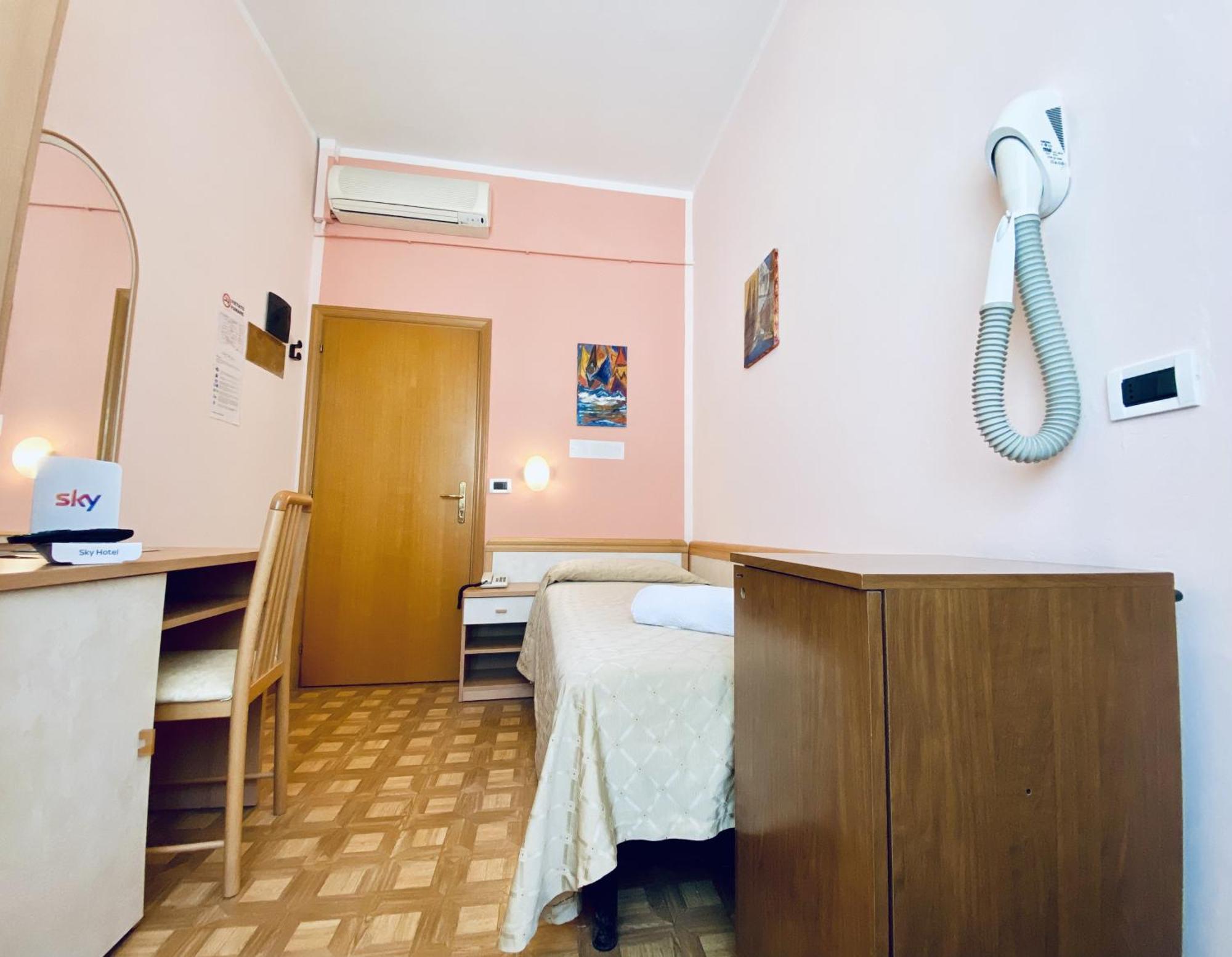 Hotel Villa Grazia Чезенатико Номер фото